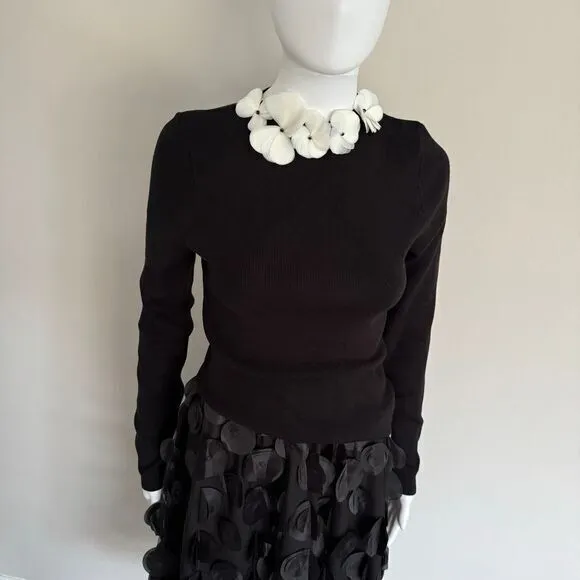 Commense Unique Floral Collar‎ Detail Long Sleeve Black Sweater  M