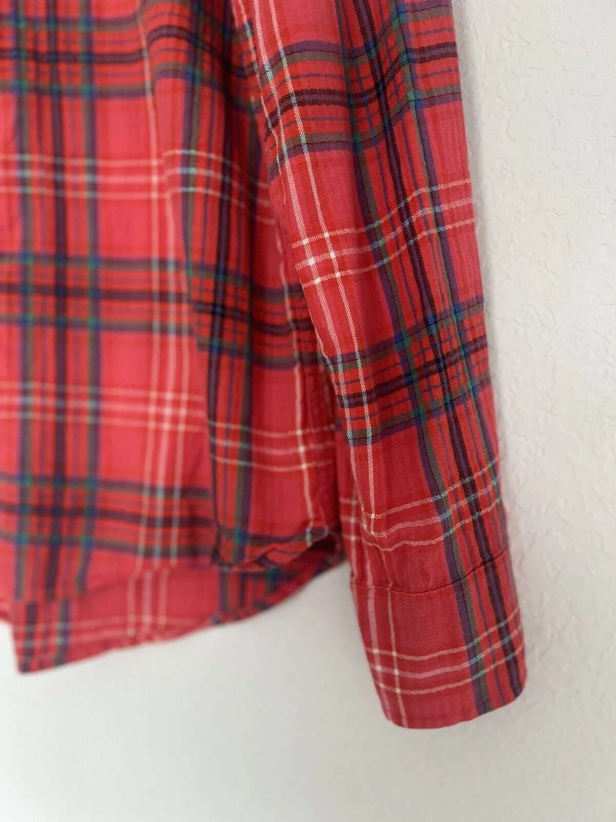 J CREW Women's Red Plaid Shirt Sz 8 Botton Down Collared Long Sleeve Top Boho